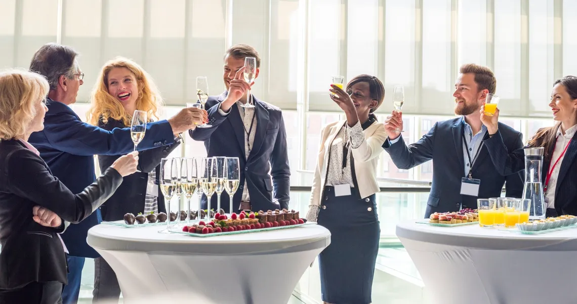 Illustration for “Welcoming visitors: keys to a successful event”
