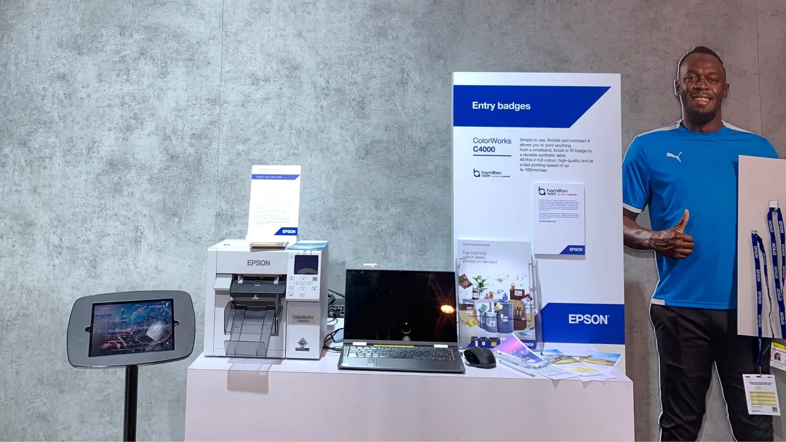 Illustration for “Hamilton Apps & Epson at the Empack for the Spanish market”
