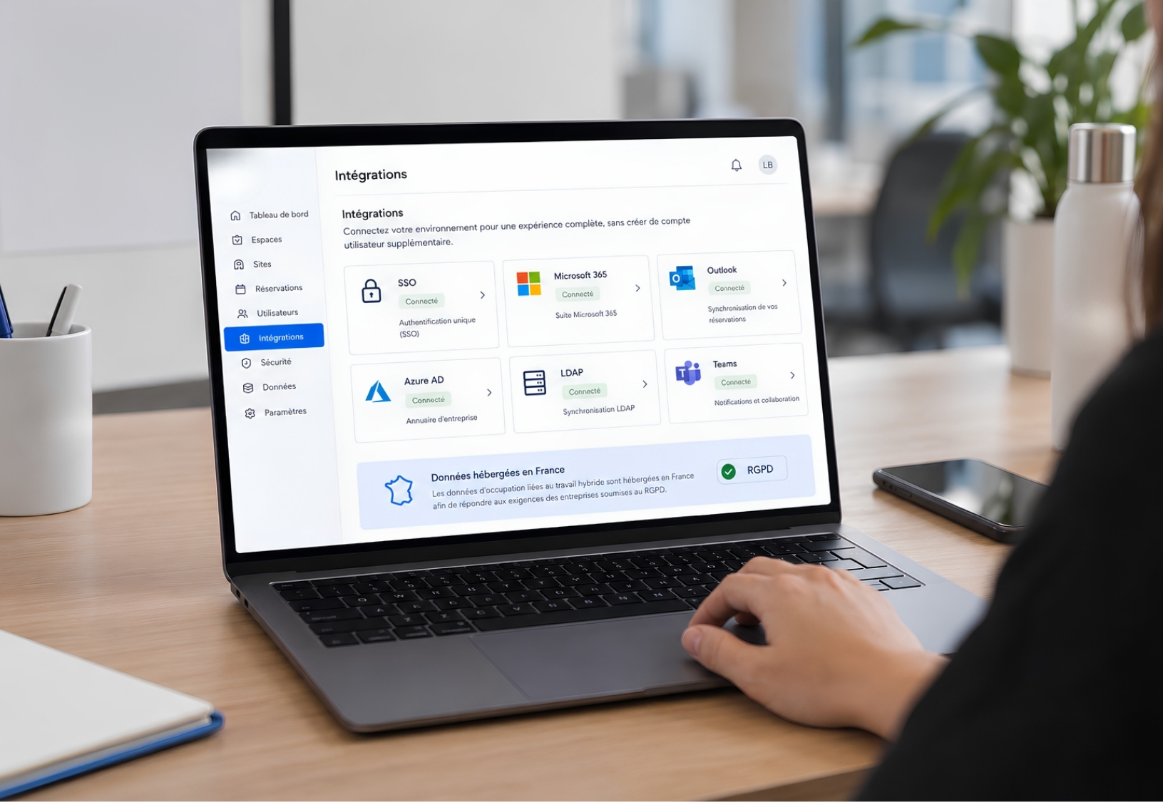 Space-management interface connected to Microsoft 365, Outlook, Teams, Azure AD, LDAP and SSO