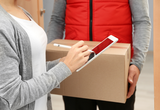 Signature capture when a parcel is handed over